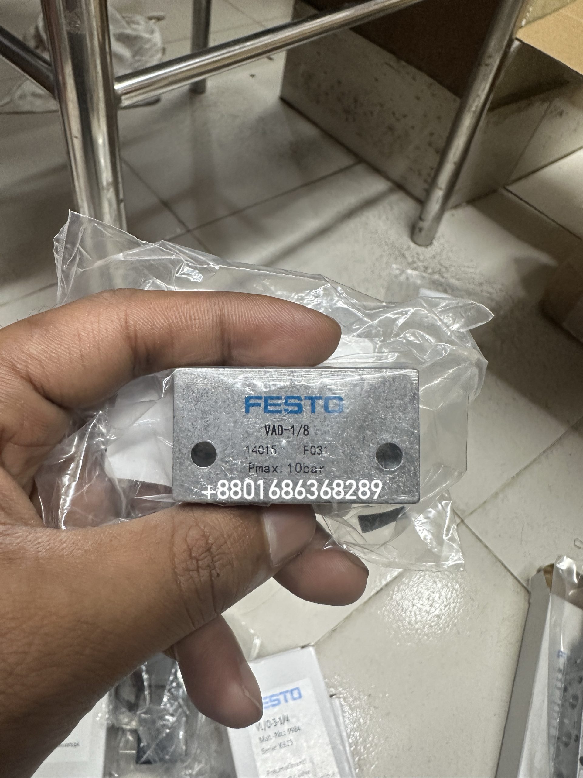 Festo Vacuum generator VAD-1/8 14015