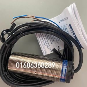 Telemecanique XSAV11373 Inductive Proximity Sensor