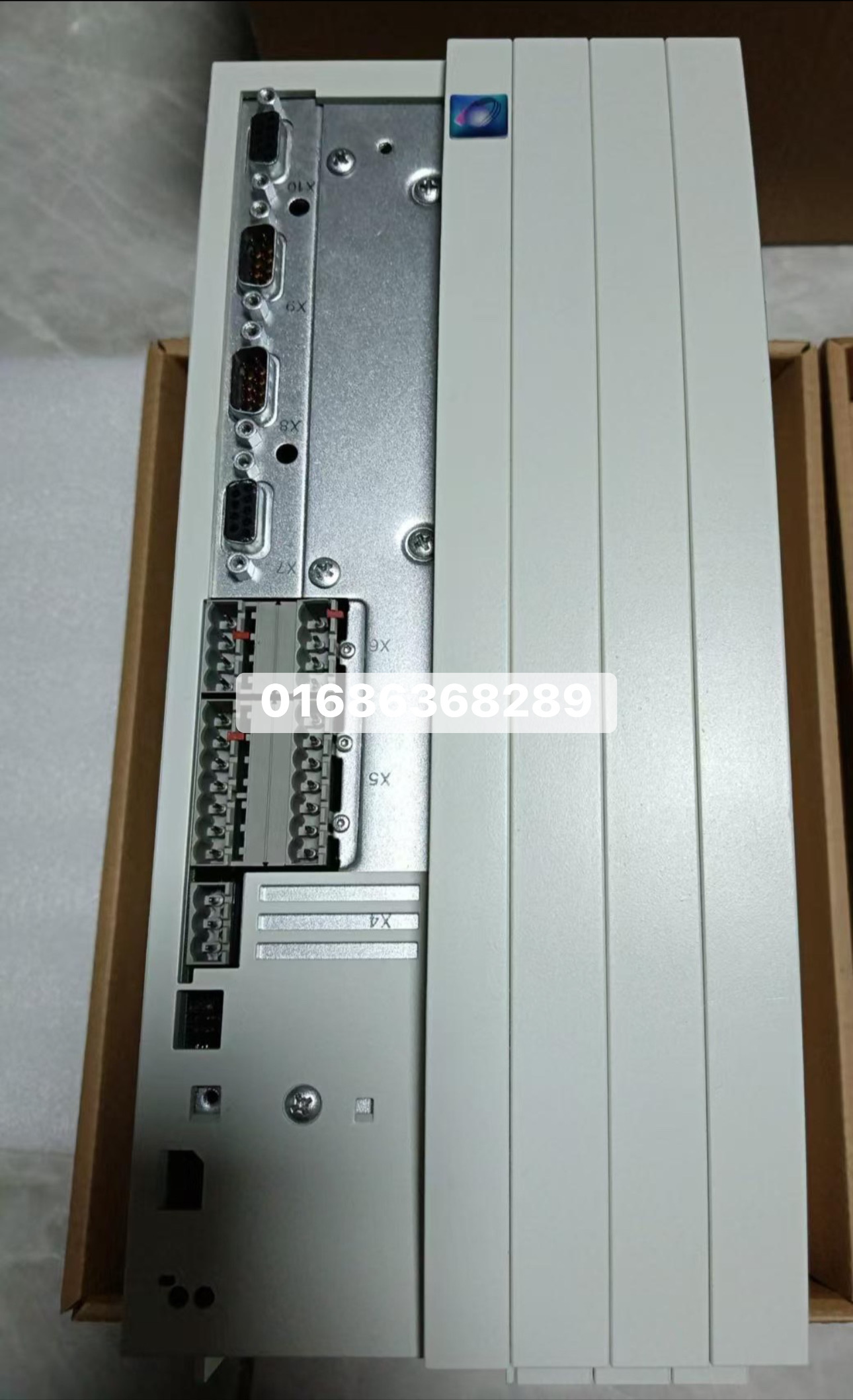 Lenze EVS9323-ESV004 Variable Frequency Inverter VFD