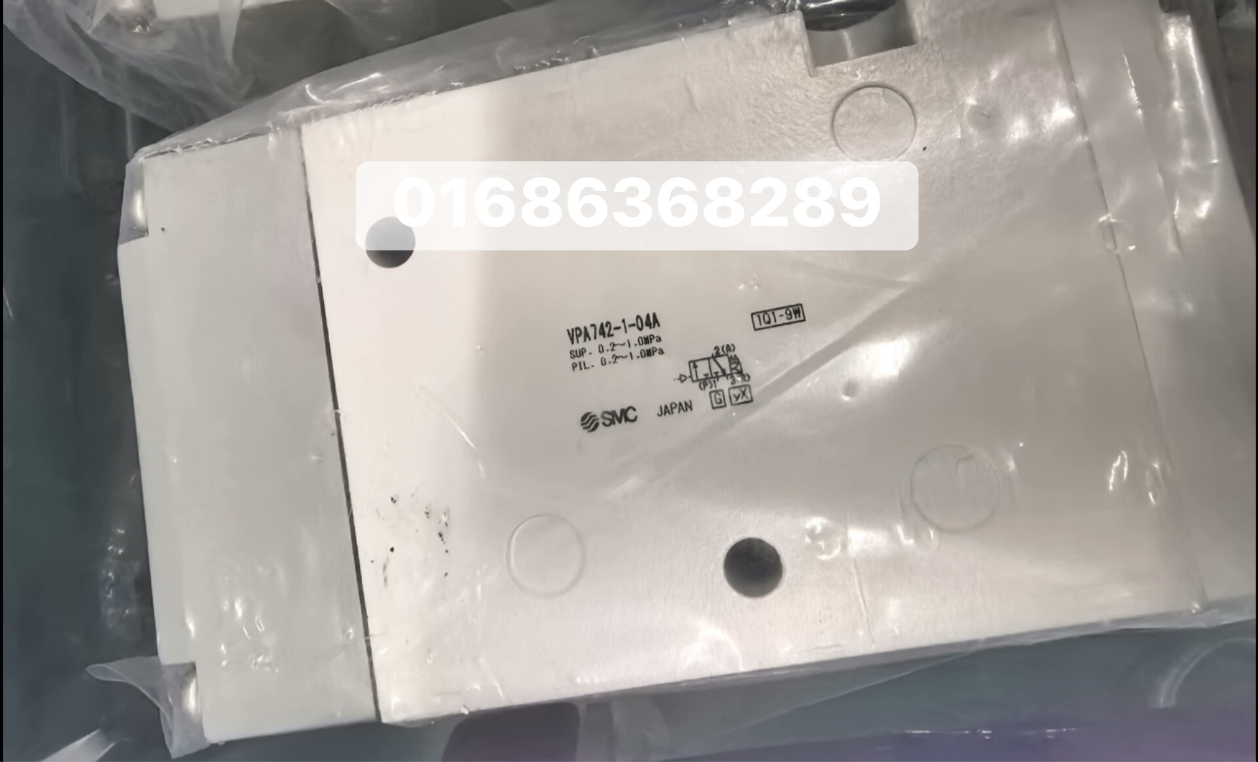 SMC VPA742-1-04A Air Pilot Pneumatic Valve